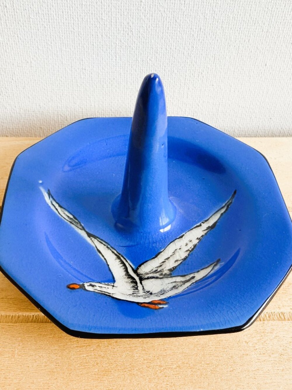 Antique Green and Co Seagull Ring Holder